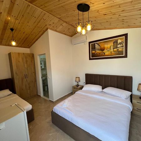 Lake Bliss Cabins Shkodër Dış mekan fotoğraf