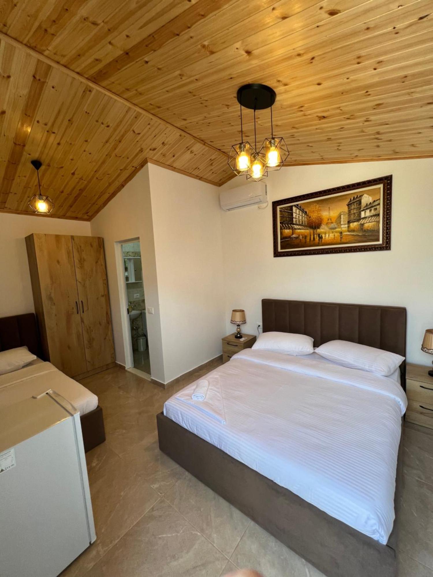 Lake Bliss Cabins Shkodër Dış mekan fotoğraf