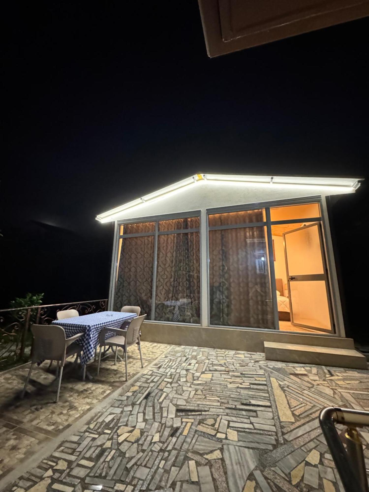 Lake Bliss Cabins Shkodër Dış mekan fotoğraf